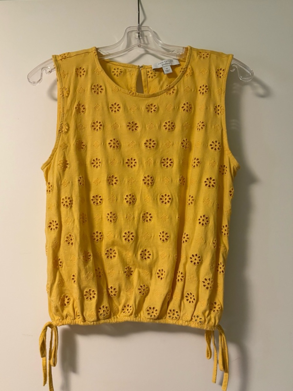 Ann Taylor Cotton Eyelet Top